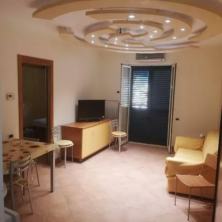 Apartment Affitasi Per Periodo Estivo *