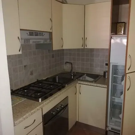 Apartment Affitasi Per Periodo Estivo